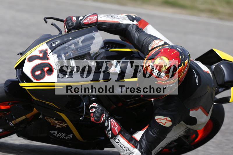 /10 20.04.2026  Pluess Moto Sport ADR/Freies Fahren/76